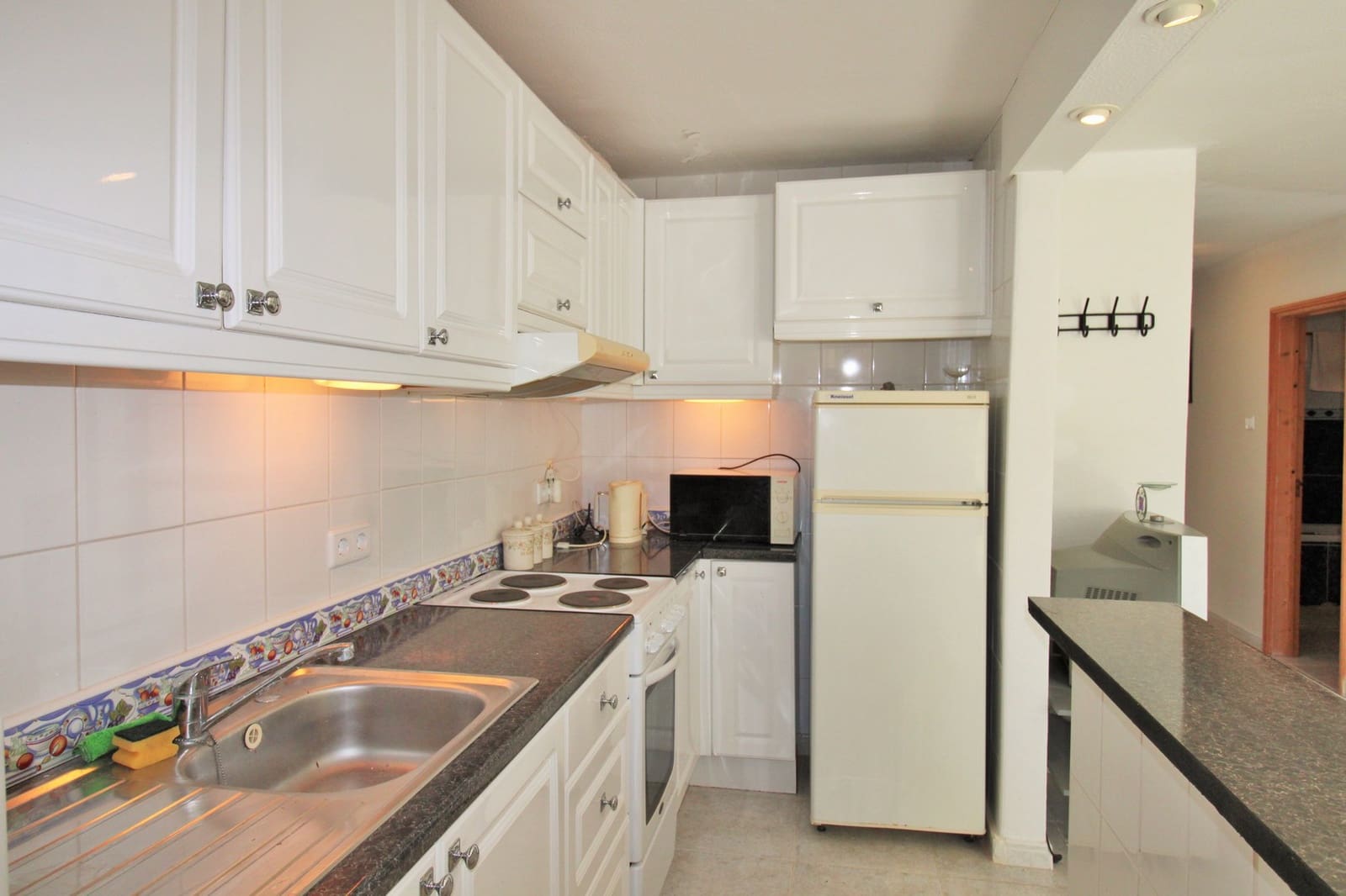 Casa de 3 habitaciones en Villamartin en venta con piscina - 249.990 € (Ref: 9727117)