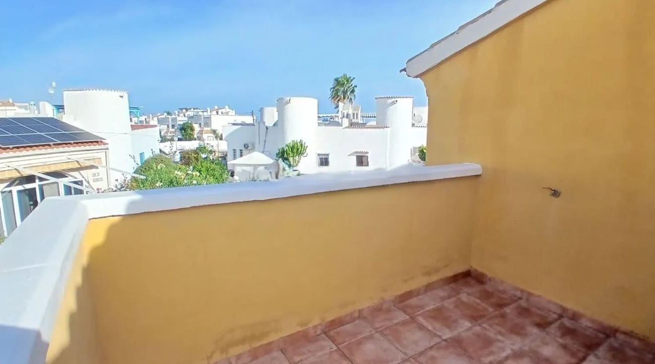 3 camera da letto Villa in vendita in La Florida con piscina garage - 269.995 € (Rif: 9727128)