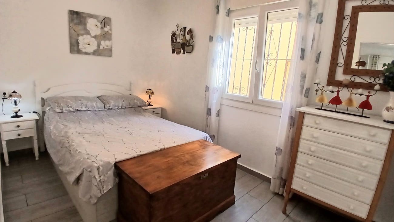 3 camera da letto Villa in vendita in La Florida con piscina garage - 269.995 € (Rif: 9727128)