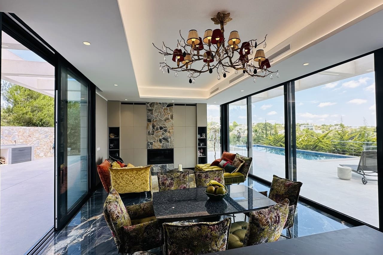 6 bedroom Villa for sale in Las Colinas Golf with garage - € 2,195,000 (Ref: 9727138)