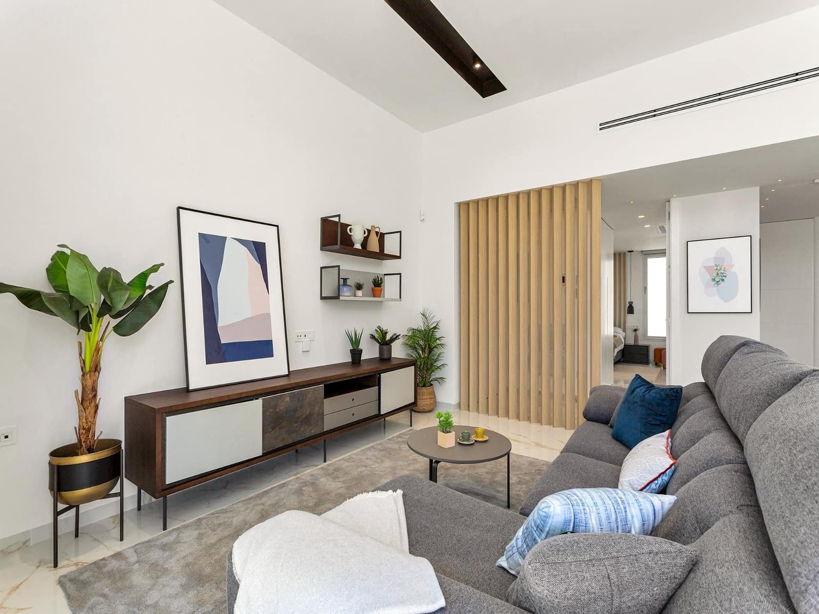 3 bedroom Villa for sale in Torrevieja with pool - € 700,000 (Ref: 9727188)