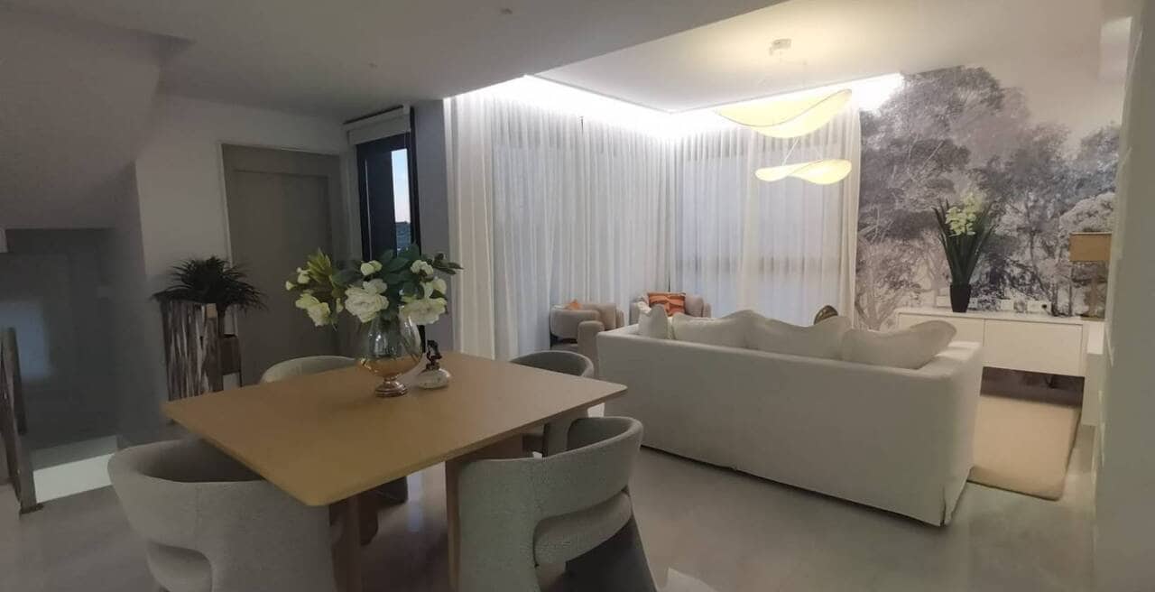 6 bedroom Villa for sale in Campoamor with pool garage - € 1,780,000 (Ref: 9727190)