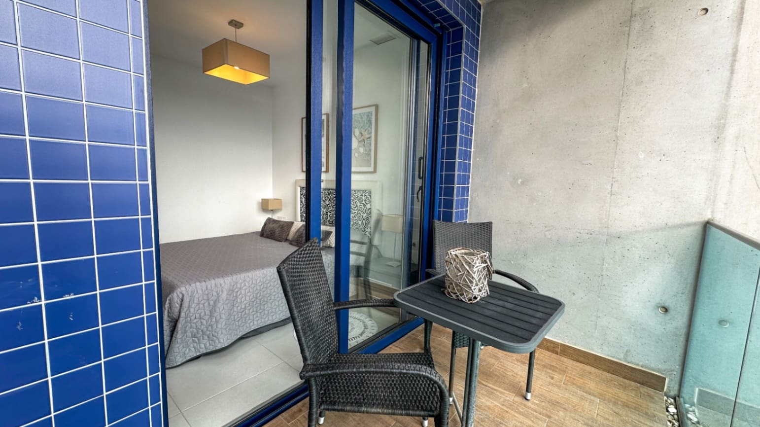 2 slaapkamer Appartement te koop in Torrevieja met zwembad garage - € 420.000 (Ref: 9727200)