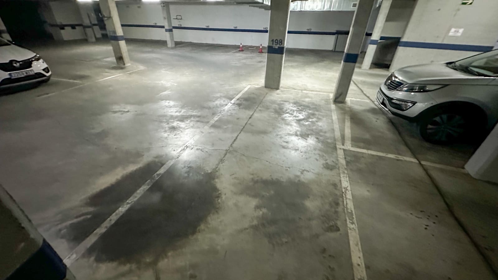 2 slaapkamer Appartement te koop in Torrevieja met zwembad garage - € 420.000 (Ref: 9727200)