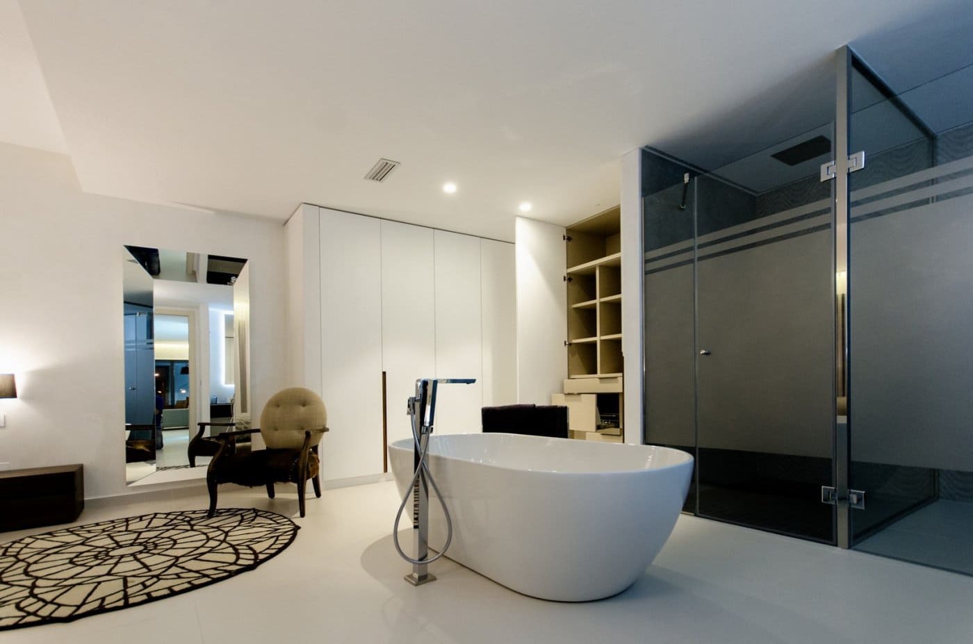 4 bedroom Villa for sale in Campoamor with pool garage - € 1,195,000 (Ref: 9727210)