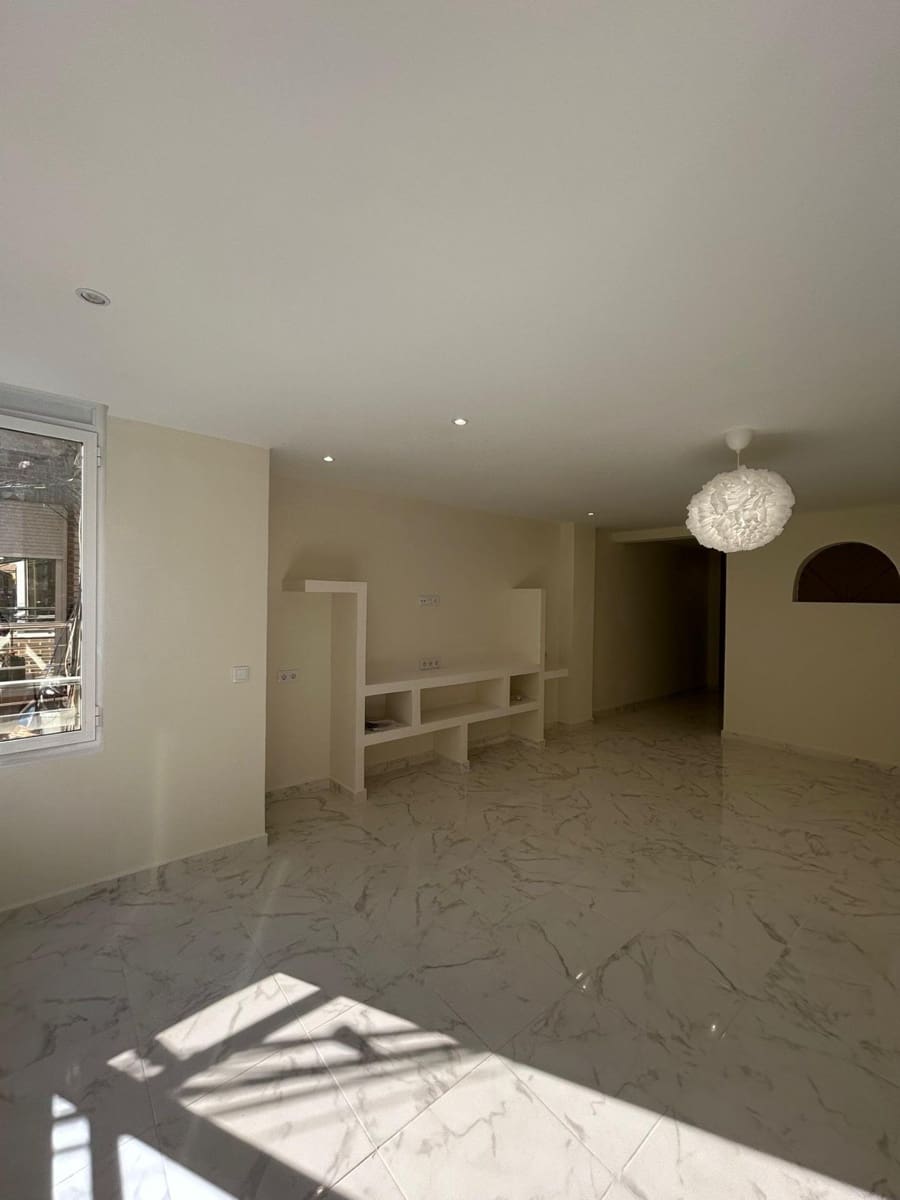 3 slaapkamer Appartement te koop in Torrevieja - € 256.000 (Ref: 9727396)