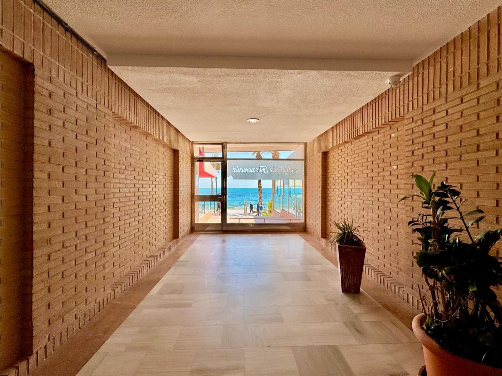 3 chambre Appartement à vendre à Torrevieja avec garage - 360 000 € (Ref: 9732141)