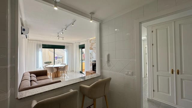 Apartamento de 2 habitaciones en Las Filipinas en venta con piscina - 249.000 € (Ref: 9732143)