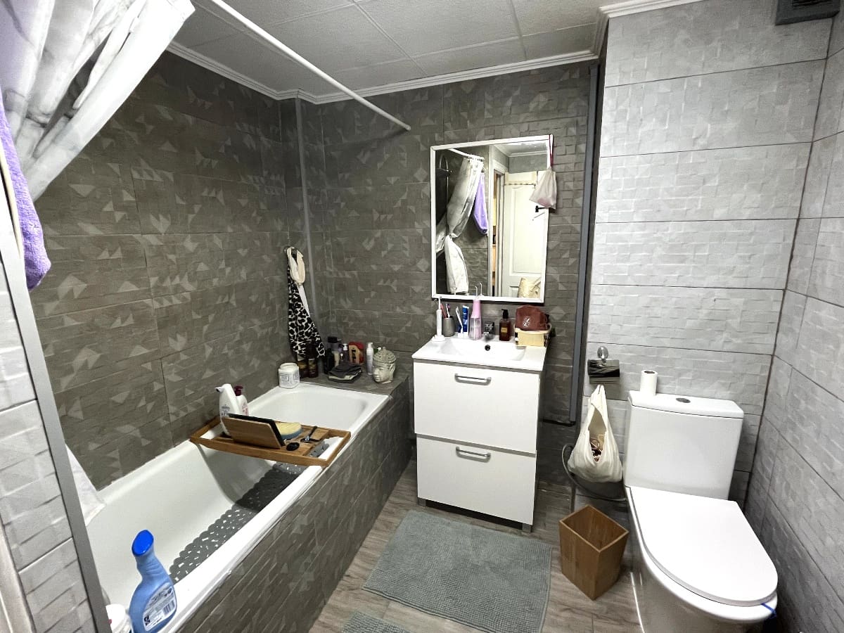 4 slaapkamer Villa te koop in Playa Flamenca met zwembad garage - € 399.000 (Ref: 9732145)