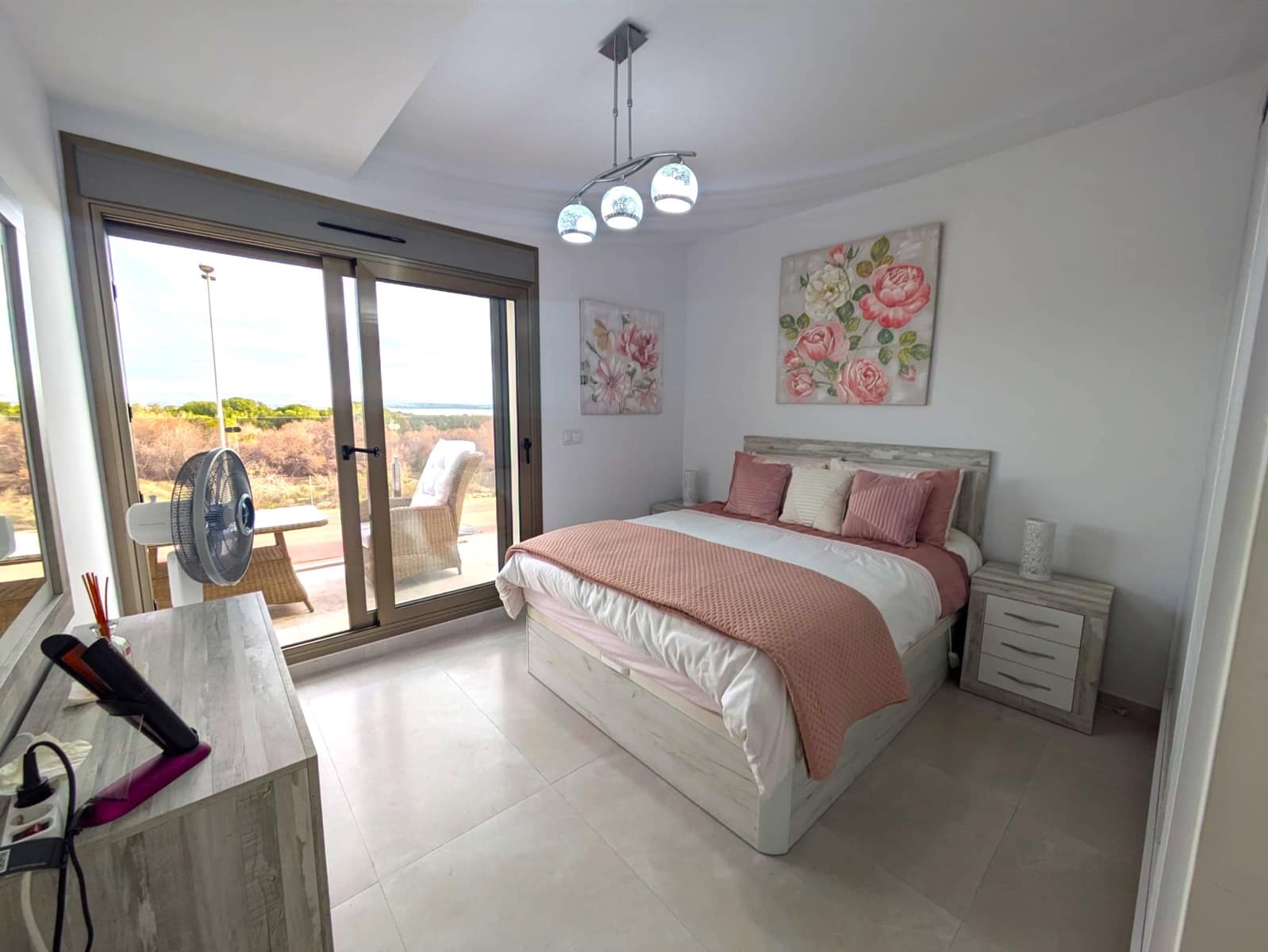 Villa/Maison à vendre à Villamartin avec piscine garage - 625 000 € (Ref: 9732146)