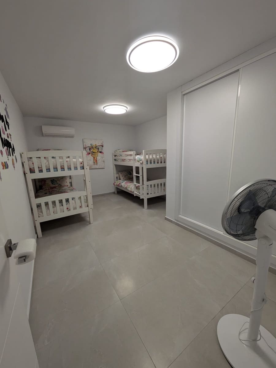 Villa/Maison à vendre à Villamartin avec piscine garage - 625 000 € (Ref: 9732146)