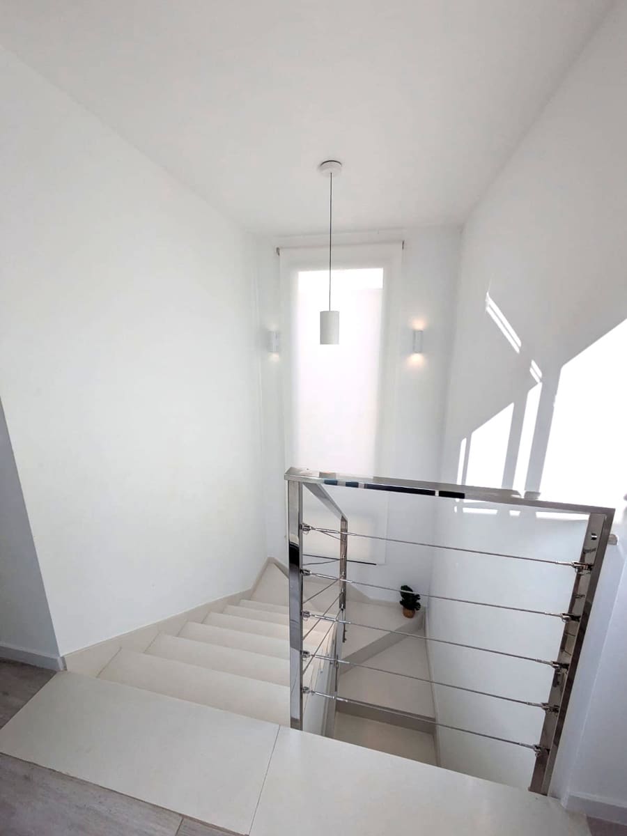 3 bedroom Villa for sale in Cabo Roig with pool garage - € 450,000 (Ref: 9732148)