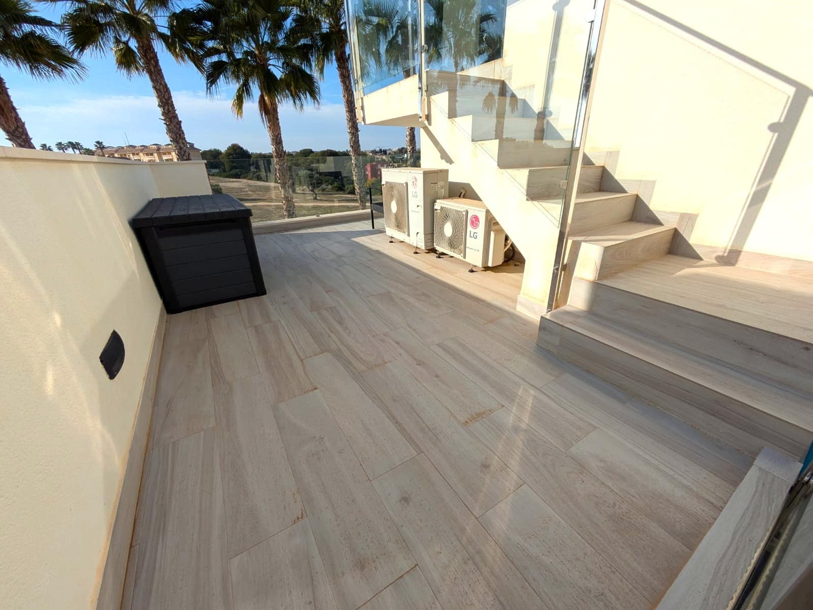 3 bedroom Villa for sale in Cabo Roig with pool garage - € 450,000 (Ref: 9732148)