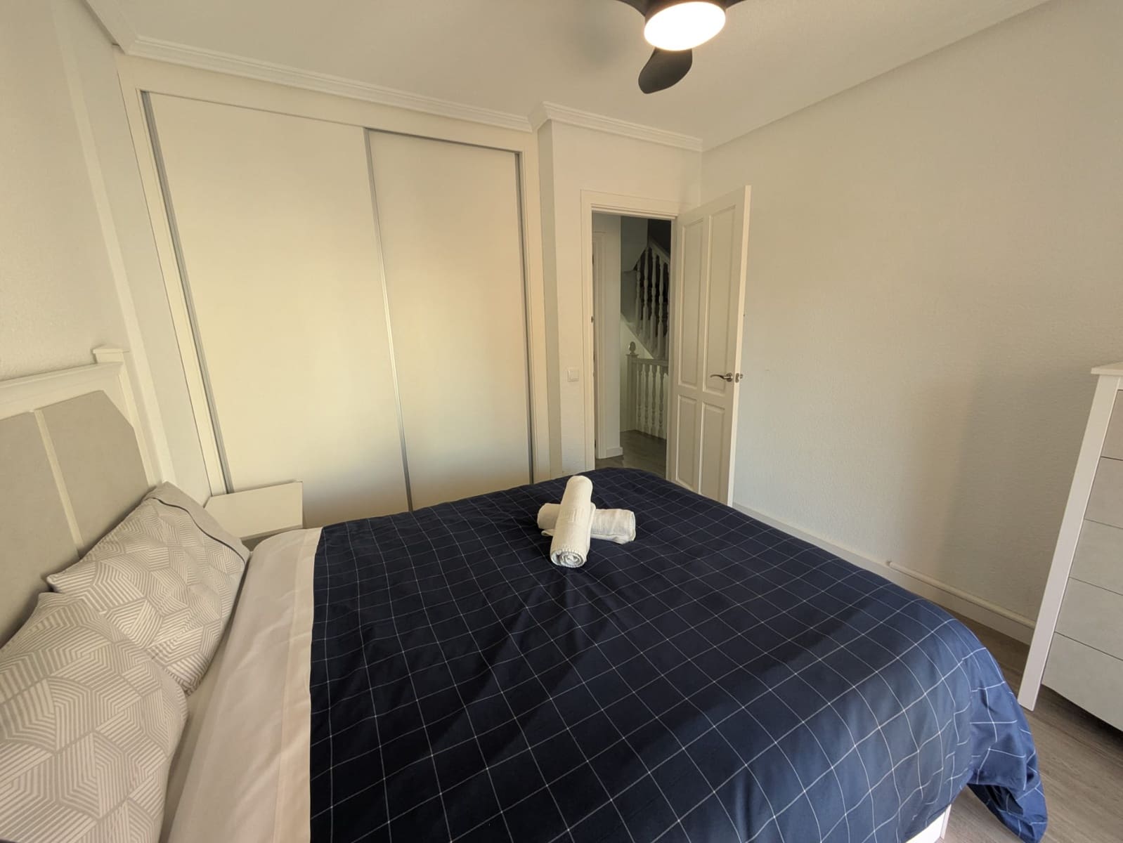 3 slaapkamer Huis te koop in Playa Flamenca met zwembad garage - € 285.000 (Ref: 9732149)