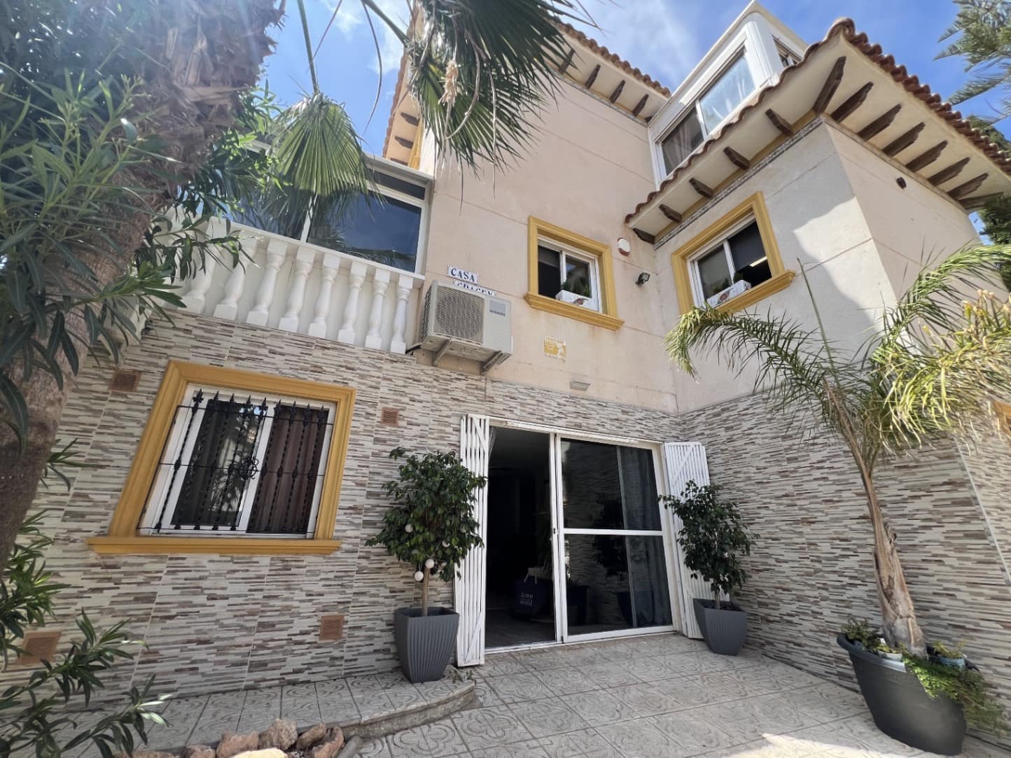 4 quarto Moradia para venda em Orihuela com piscina - 399 000 € (Ref: 9732153)