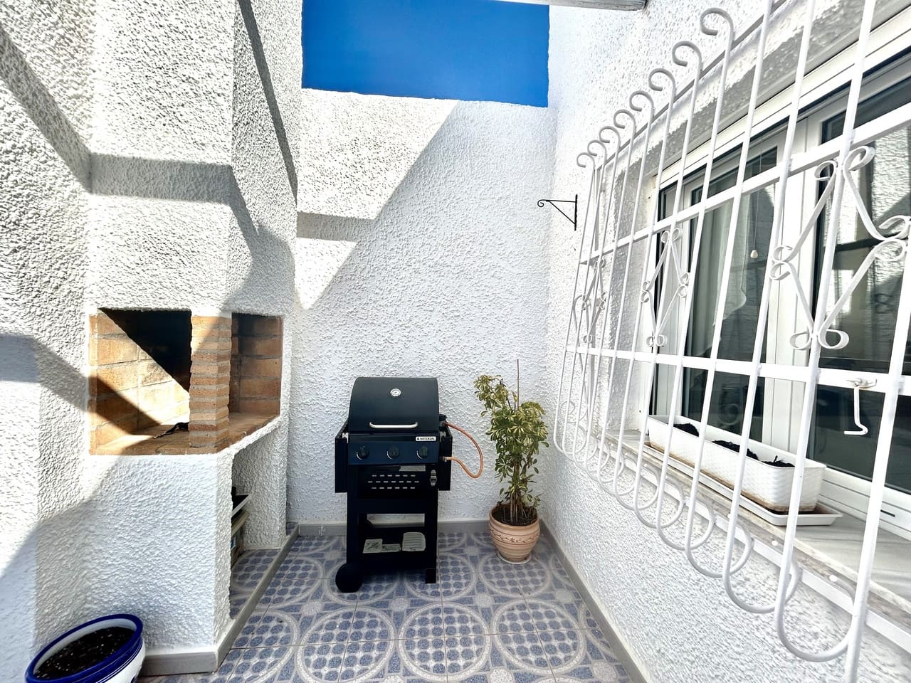 2 quarto Moradia para venda em Villamartin com piscina - 390 000 € (Ref: 9746748)