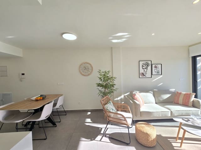 Apartamento de 2 habitaciones en Villamartín - Las Filipinas, Orihuela en venta con piscina garaje - 335.000 € (Ref: 9746752)