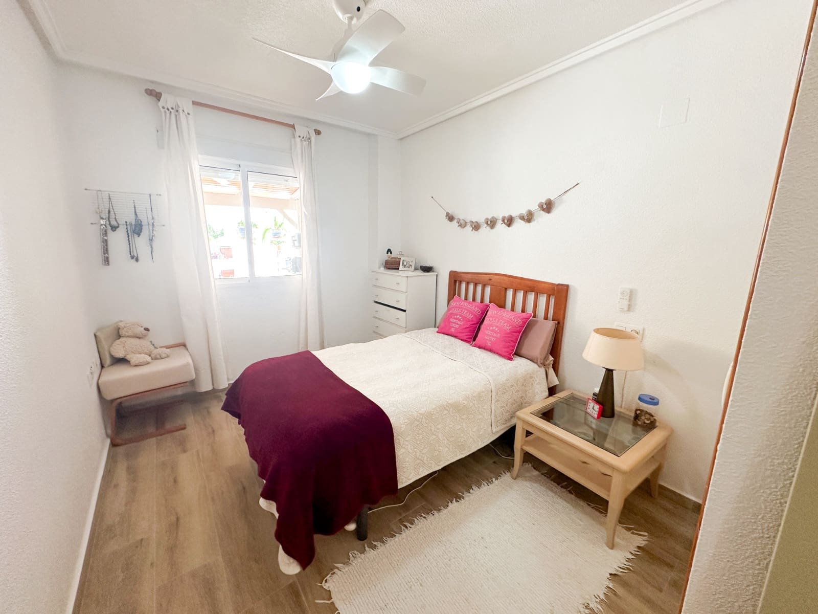 Apartamento de 2 habitaciones en Torrevieja en venta - 227.000 € (Ref: 9746766)