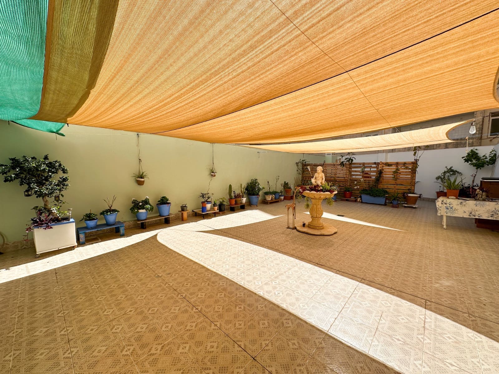 Apartamento de 2 habitaciones en Torrevieja en venta - 227.000 € (Ref: 9746766)