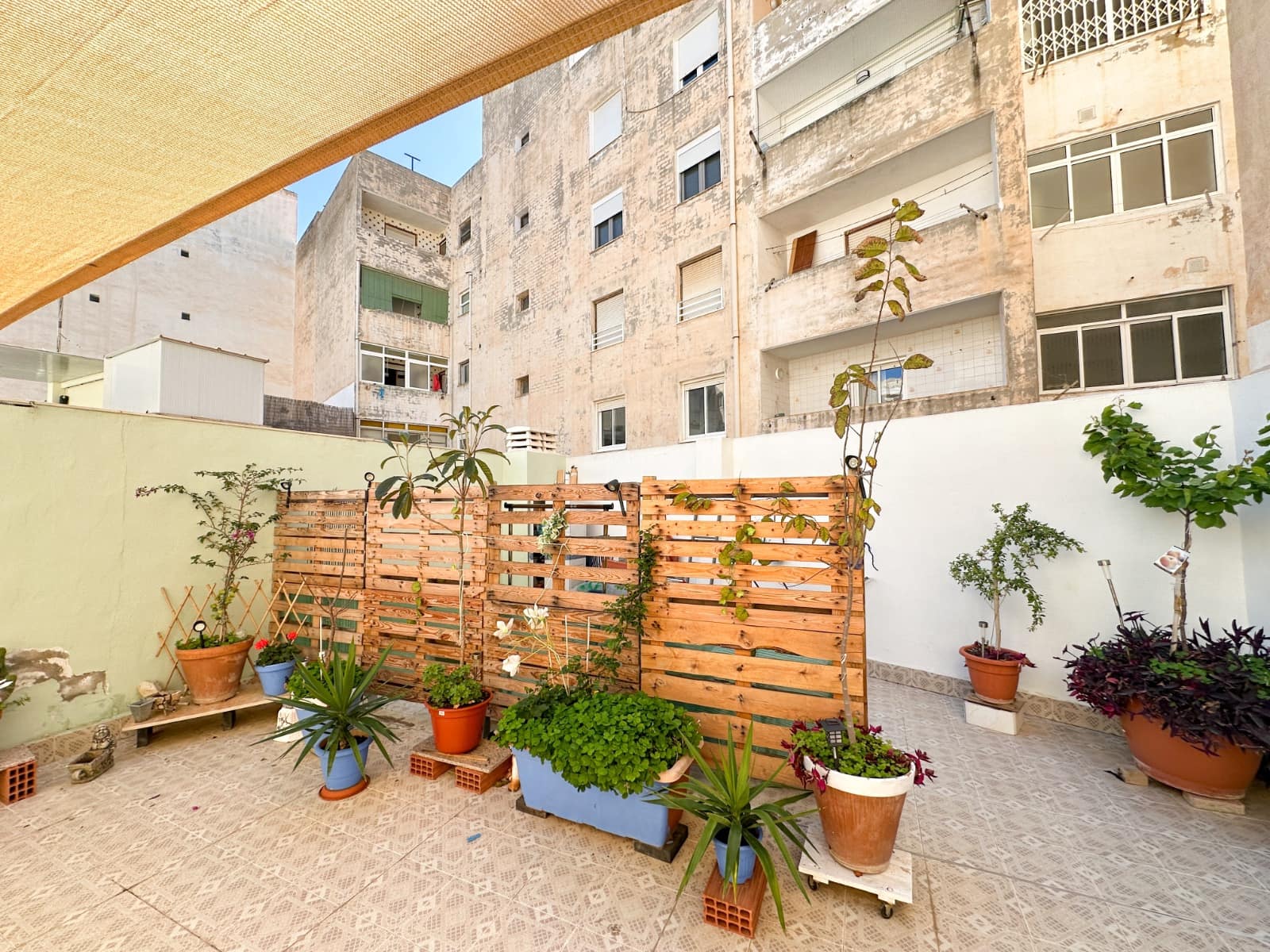 Apartamento de 2 habitaciones en Torrevieja en venta - 227.000 € (Ref: 9746766)