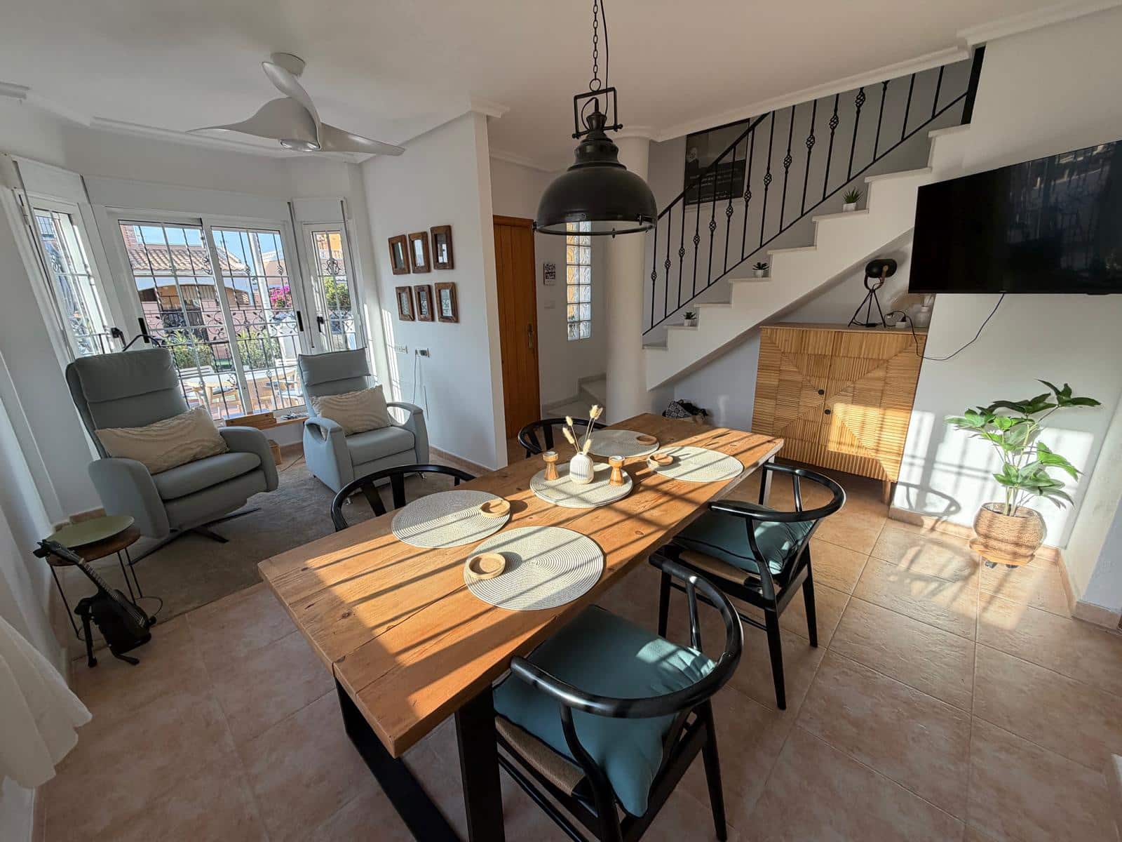 Casa de 2 habitaciones en Torrevieja en venta con piscina garaje - 247.000 € (Ref: 9746767)