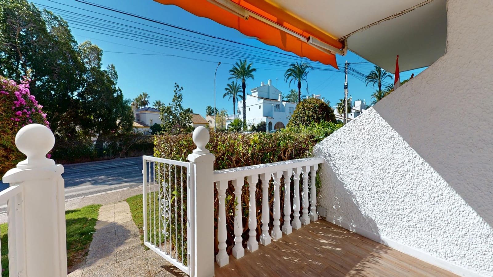 Bungalow de 2 habitaciones en Orihuela Costa en venta - 225.000 € (Ref: 9763959)