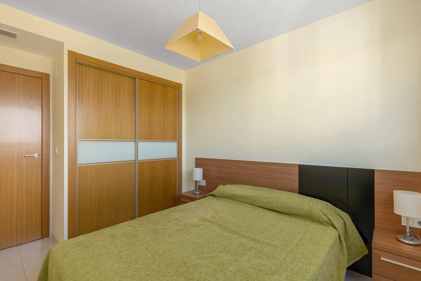 2 sypialnia Penthouse na sprzedaż w Torrevieja - 699 000 € (Ref: 9763960)