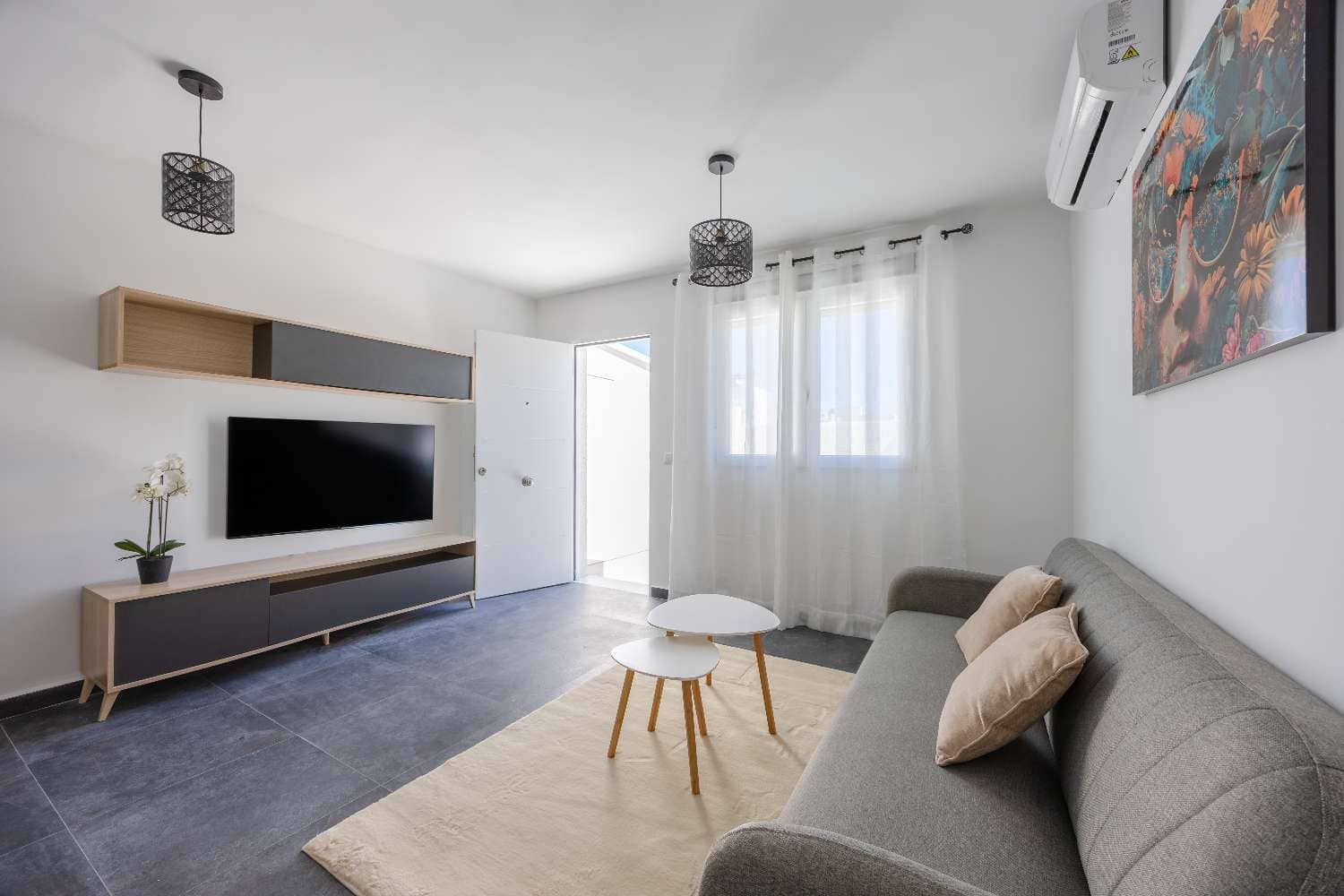 3 makuuhuone Bungalow myytävänä paikassa Torrevieja mukana uima-altaan 
autotalli - 269 000 € (Ref: 9763961)