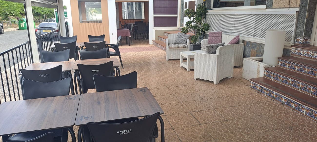 Commercieel te koop in Villamartin - € 95.000 (Ref: 9763963)