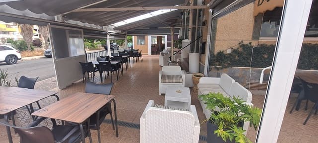 Commercieel te koop in Villamartin, Orihuela - € 95.000 (Ref: 9763963)