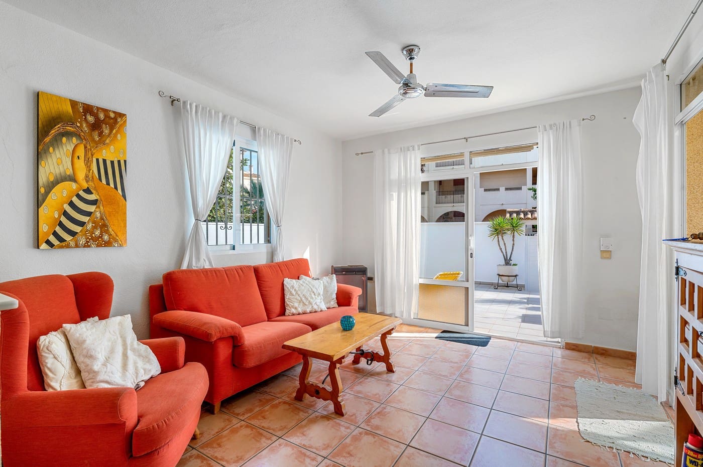 4 Zimmer Villa zu verkaufen in Orihuela Costa mit Pool - 359.000 € (Ref: 9764837)