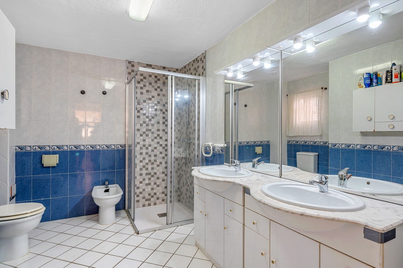 4 Zimmer Villa zu verkaufen in Orihuela Costa mit Pool - 359.000 € (Ref: 9764837)