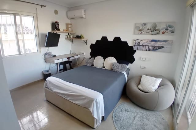 4 chambre Villa/Maison à vendre à Ciudad Quesada, Rojales avec piscine - 395 000 € (Ref: 9764838)