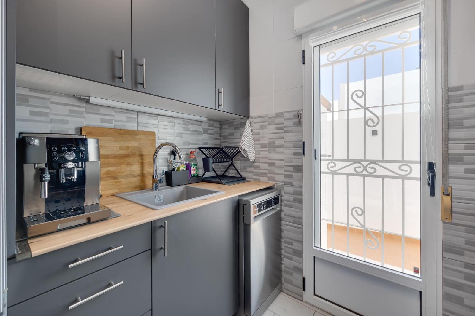 Casa de 3 habitaciones en Orihuela Costa en venta - 265.000 € (Ref: 9764839)