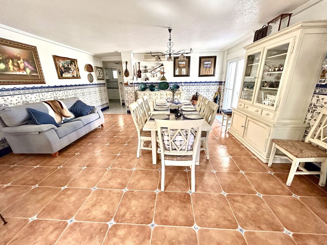 4 bedroom Villa for sale in Pinar de Campoverde with pool garage - € 460,000 (Ref: 9764846)