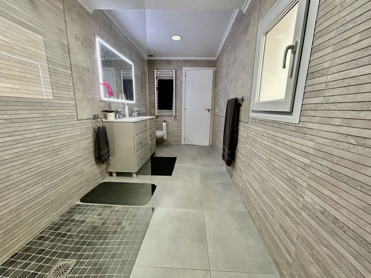 6 soveværelse Villa til salg i Cabo Roig med swimmingpool garage - € 799.000 (Ref: 9797516)