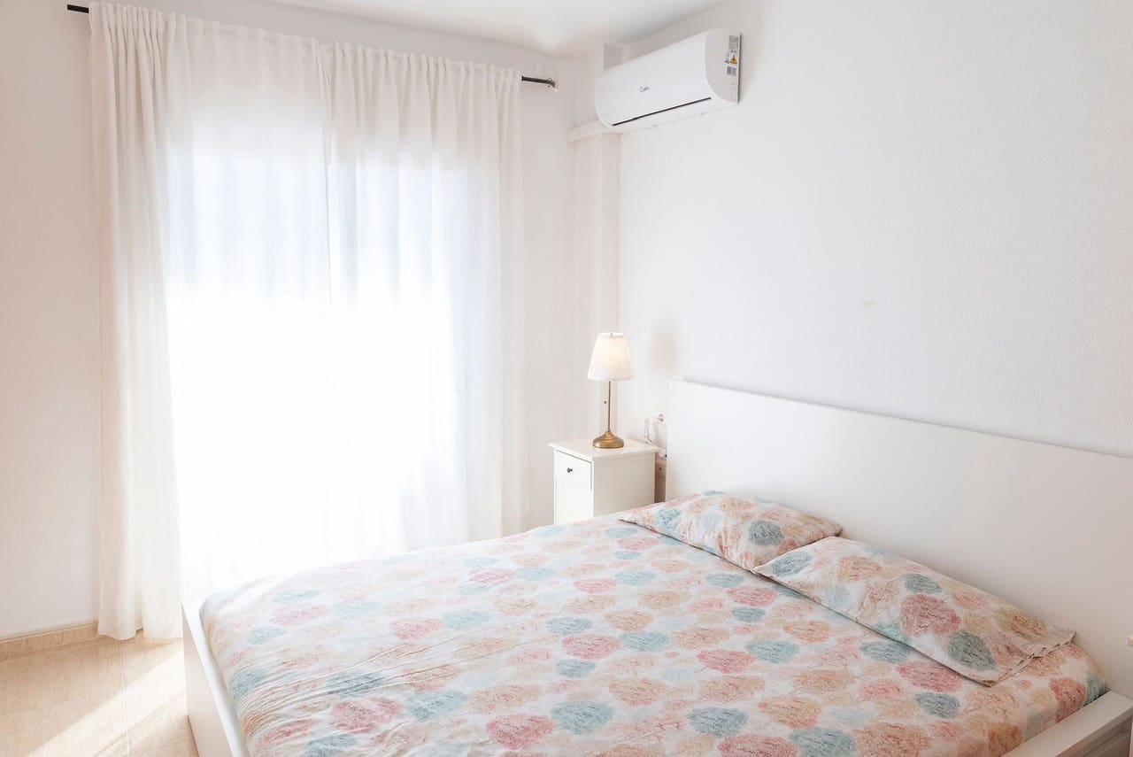 Casa de 4 habitaciones en San Pedro del Pinatar en venta con piscina - 249.000 € (Ref: 9797519)