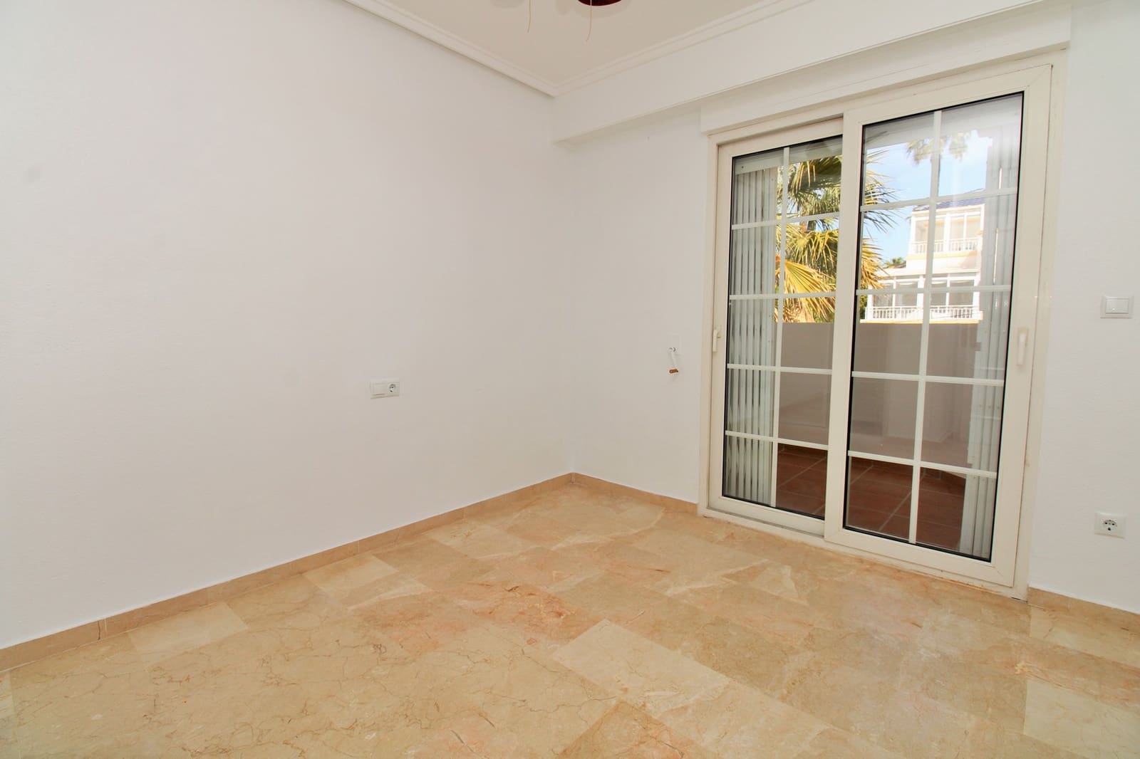 3 chambre Maison de Ville à vendre à Villamartin avec piscine - 229 000 € (Ref: 9797770)