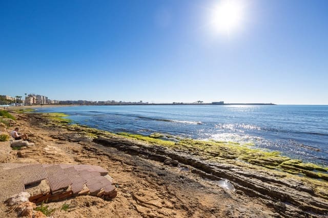 3 chambre Bungalow à vendre à Playa de los Náufragos, Torrevieja - 315 000 € (Ref: 9797775)