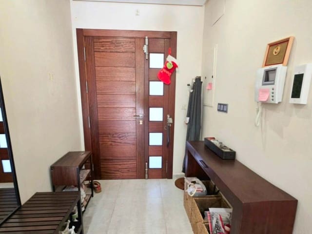 5 quarto Moradia para venda em Dehesa de Campoamor, Orihuela com piscina garagem - 739 900 € (Ref: 9797776)