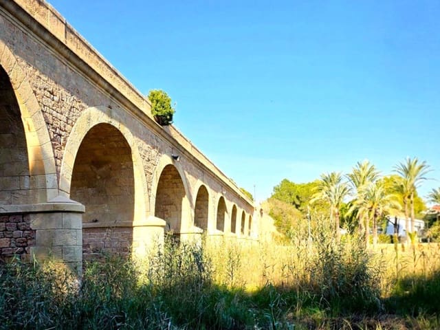 5 quarto Moradia para venda em Dehesa de Campoamor, Orihuela com piscina garagem - 739 900 € (Ref: 9797776)