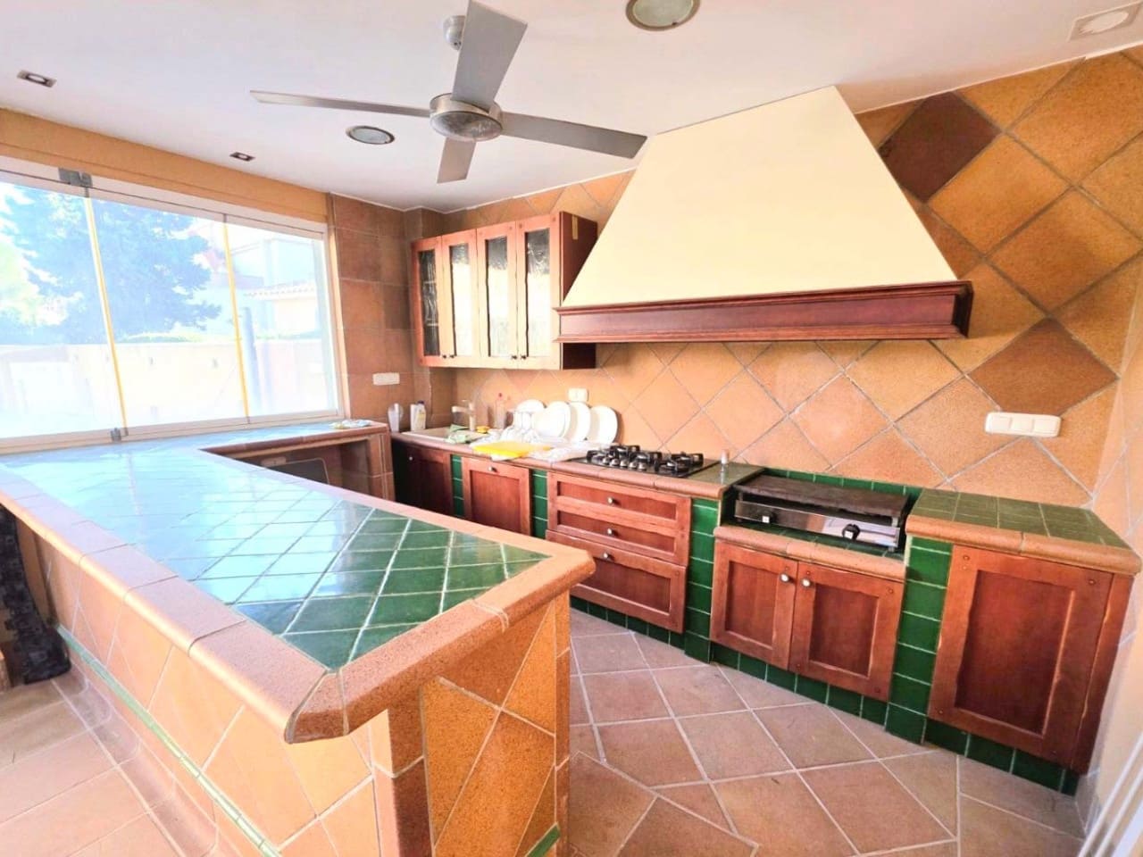 Chalet de 5 habitaciones en Campoamor en venta con piscina garaje - 739.900 € (Ref: 9797776)