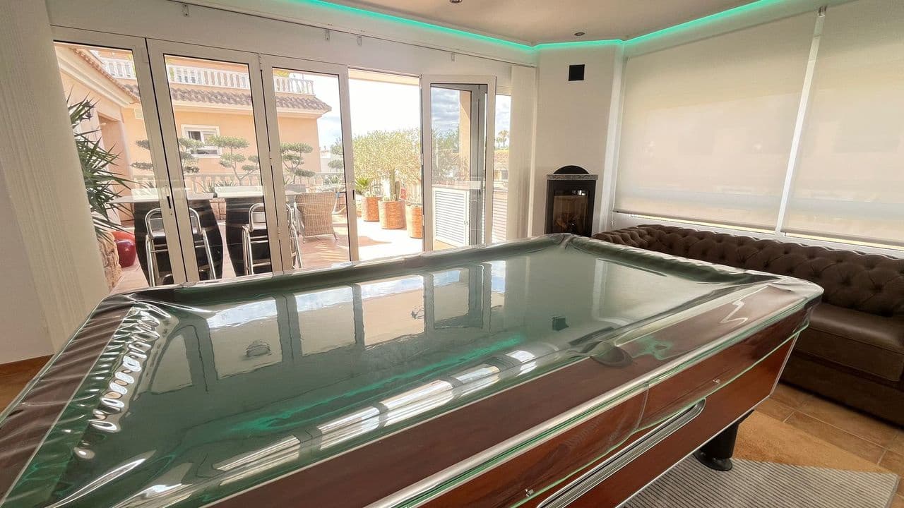 3 makuuhuone Huoneisto myytävänä paikassa Los Dolses mukana uima-altaan - 395 000 € (Ref: 9797785)