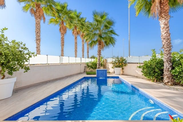 5 soverom Villa til salgs i Cabo Roig, Orihuela med svømmebasseng garasje - € 829 000 (Ref: 9797798)