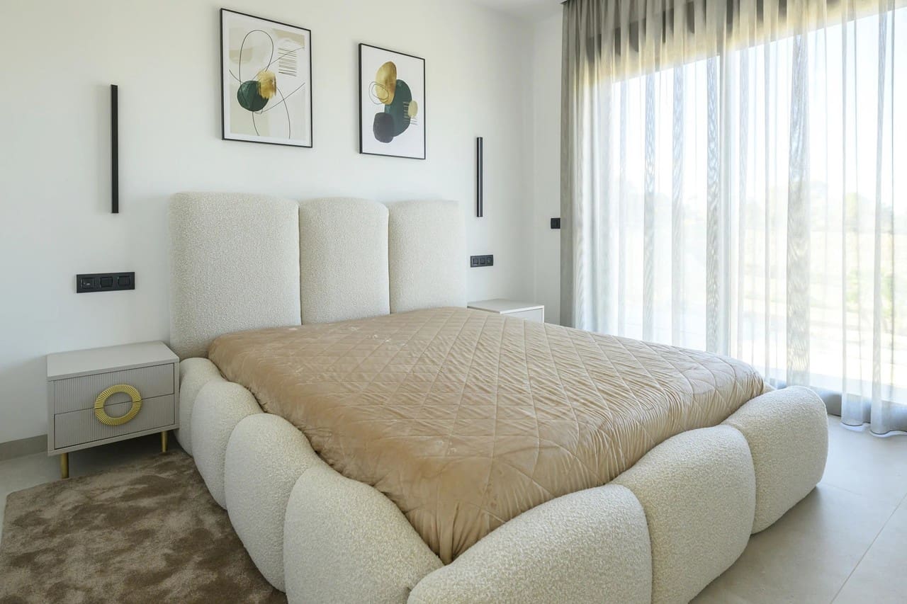 3 chambre Villa/Maison à vendre à Las Colinas Golf avec piscine garage - 1 030 000 € (Ref: 9797799)