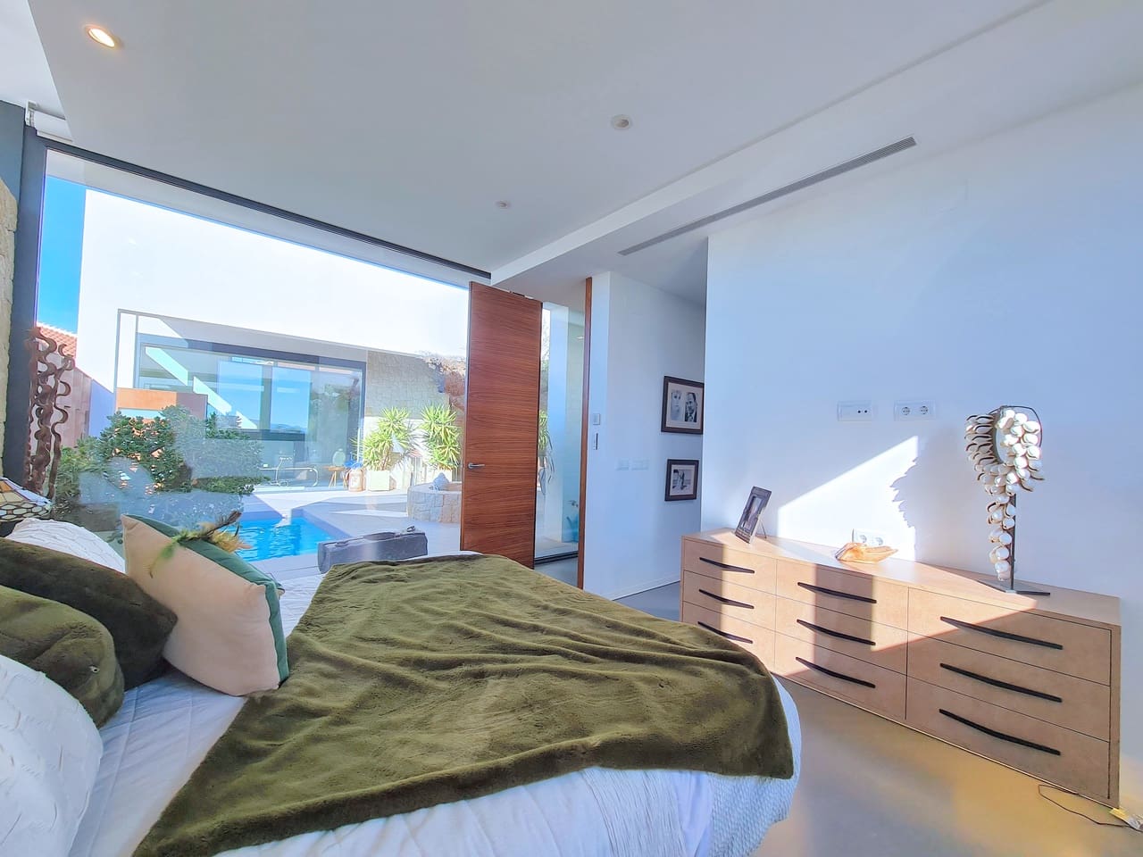 3 sypialnia Willa na sprzedaż w Los Alcazares z basenem garażem - 775 000 € (Ref: 9797809)