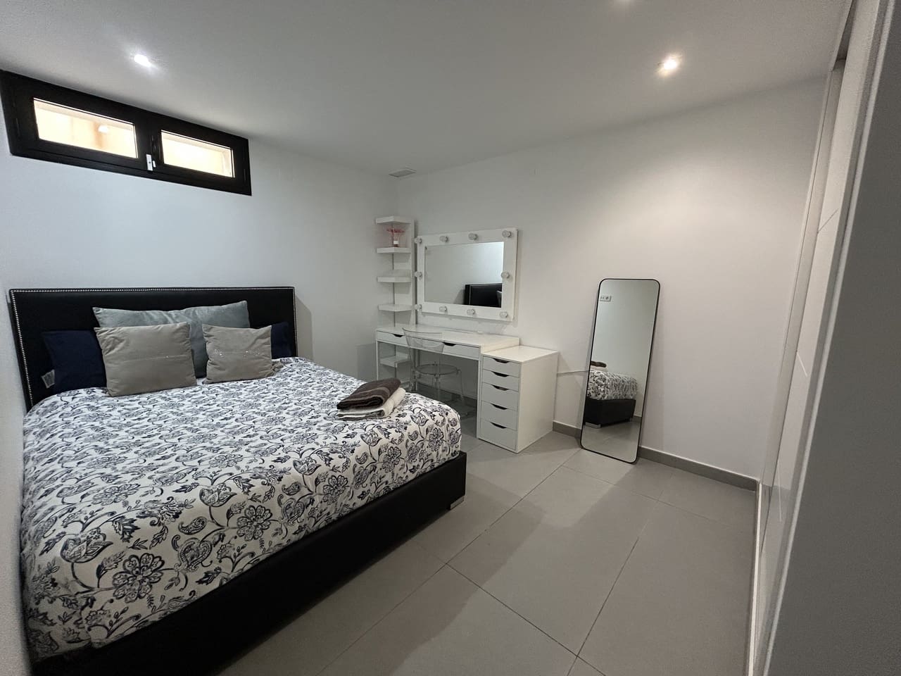 5 soverom Villa til salgs i Los Balcones med svømmebasseng garasje - € 849 950 (Ref: 9797820)