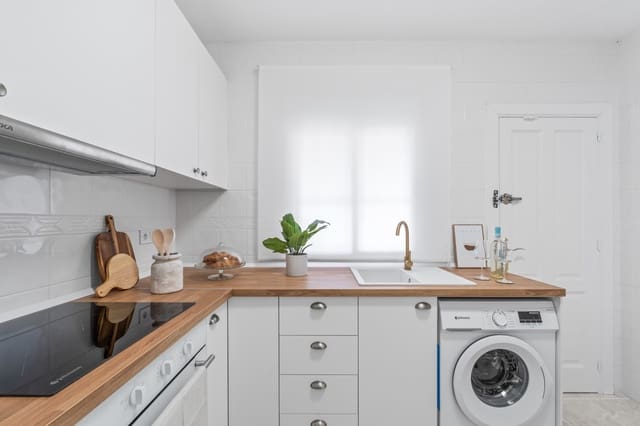 2 quarto Casa em Banda para venda em La Florida, Orihuela com piscina garagem - 205 000 € (Ref: 9797821)