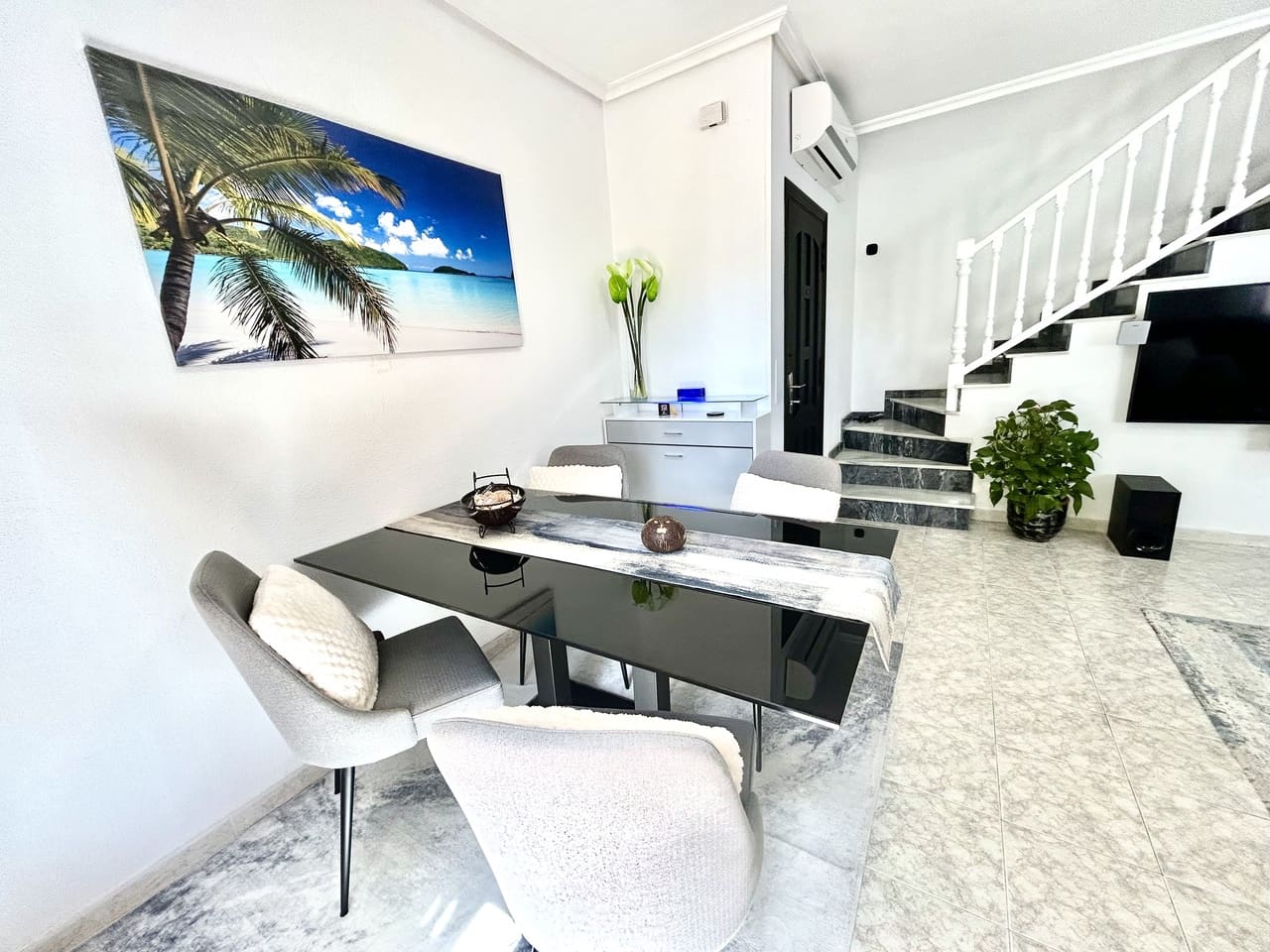 Casa de 2 habitaciones en Playa Flamenca en venta con piscina garaje - 238.950 € (Ref: 9797836)