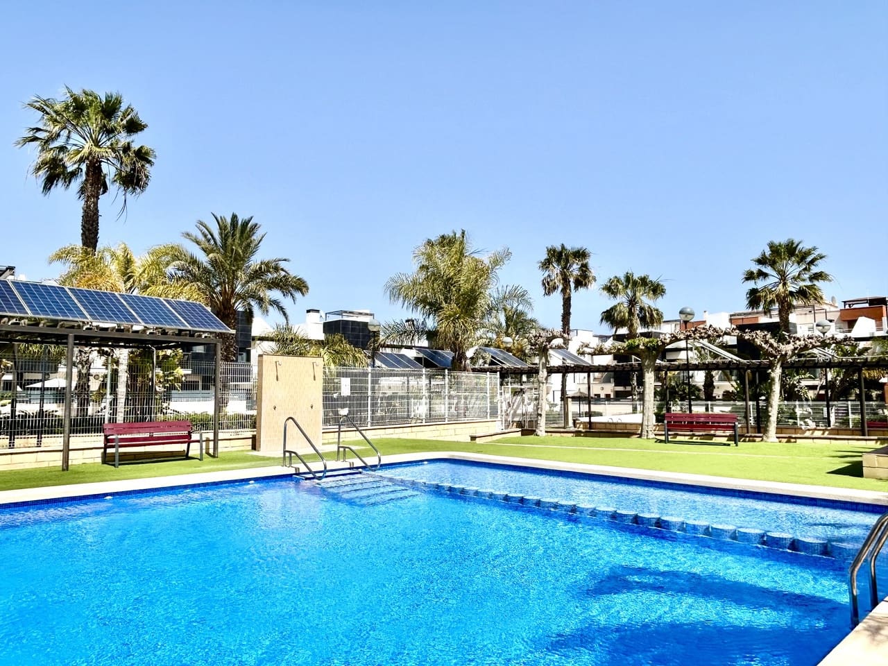 3 bedroom Townhouse for sale in Los Dolses with pool garage - € 375,000 (Ref: 9797840)